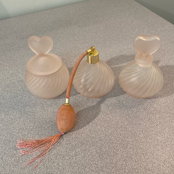 perfume jars Other - Vintage Perfume vanity bottles.